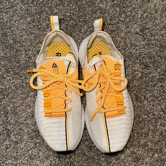 REEBOK DV6923. REEBOK SOLE FURY SE SHOE SNEAKERS - Picture 5 of 7